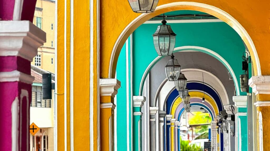 Kaytannon opas suomalaisille mainostajille: miten loytaa ja sitouttaa Luxembourgissa toimivia Rumble-tekijoita midtierluokan pitkaaikaisiin yhteistyohon.