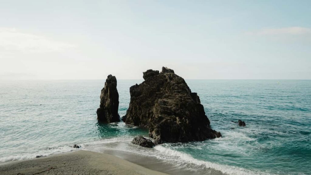 Kaytannon opas suomalaisluojille: miten loytaa ja tehda yhteistyota Bangladeshin vaatemerkkien kanssa Pinterestissa styling-haasteissa sisaltaa taktisia malleja, esimerkit ja yhteydenottostrategiat.