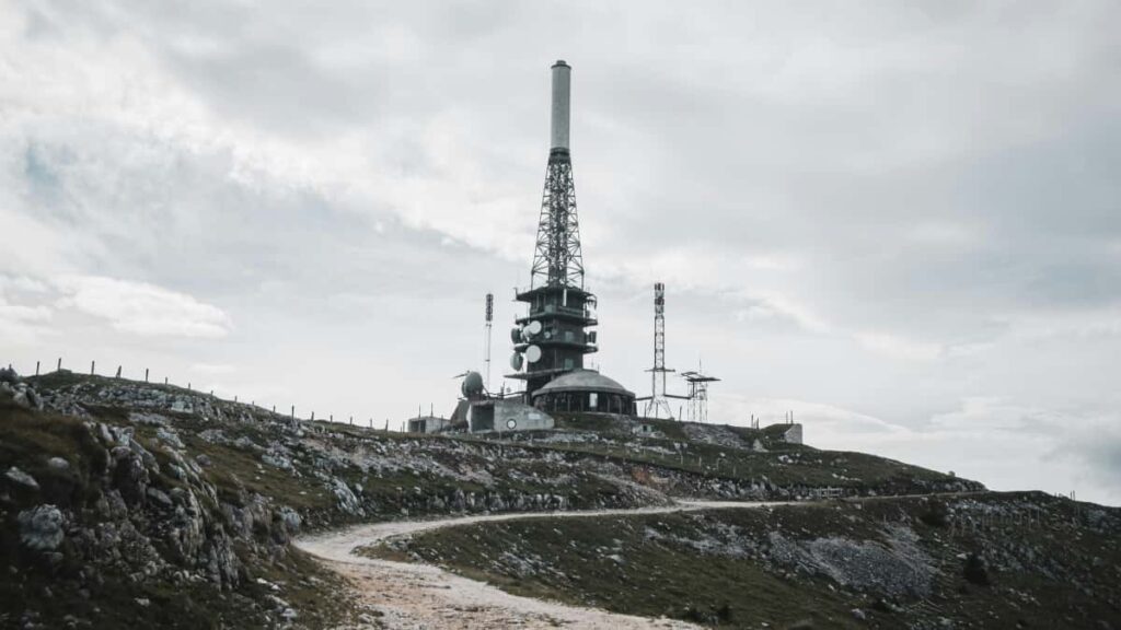 Kaytannon opas suomalaisille sisallontuottajille: miten lahestya Kreikan brandeja Bilibili-alustalla ja sovittaa tuottavuusoppaat paikalliseen makuun.