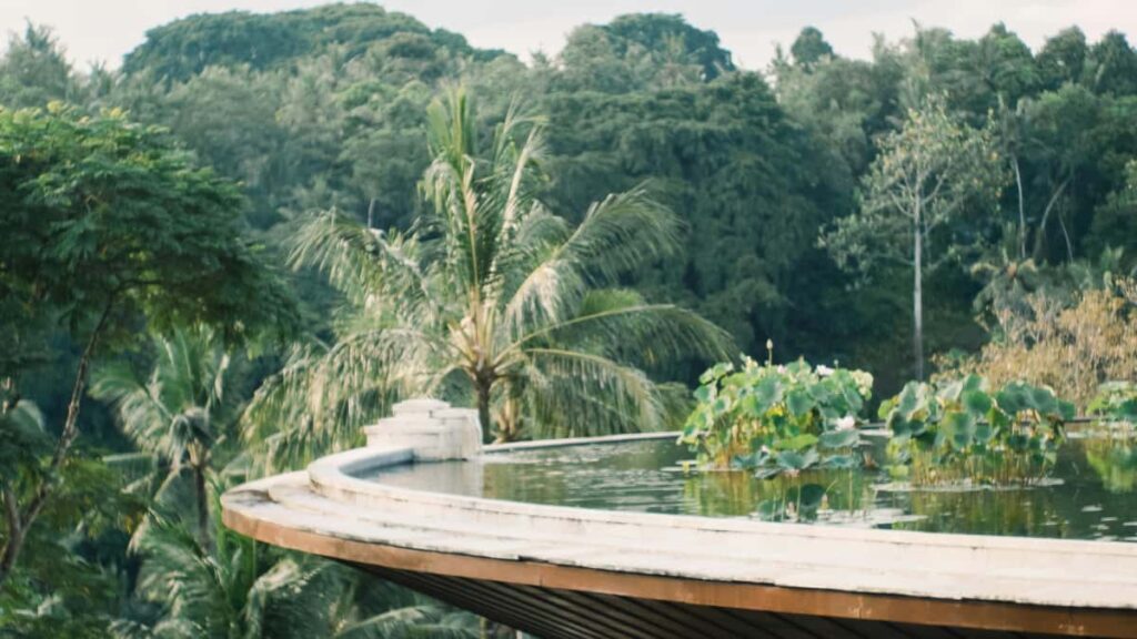 Kaytannon opas suomalaisluojille: miten loytaa, lahestya ja rakentaa luottamusta indonesialaisiin brandeihin Kuaishou-alustalla sponsorointia varten.