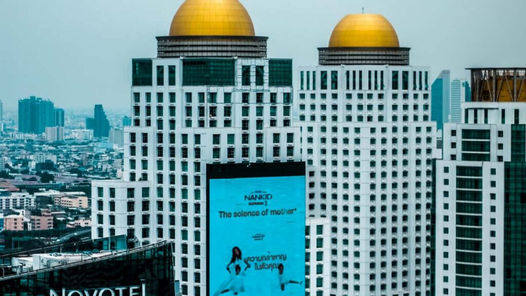 Kaytannollinen opas suomalaiselle mainostajallemiten loytaa Bosnia ja Hertsegovinan HBO Max -luojia ja kaynnistaa creator-johtoisen myynnin.