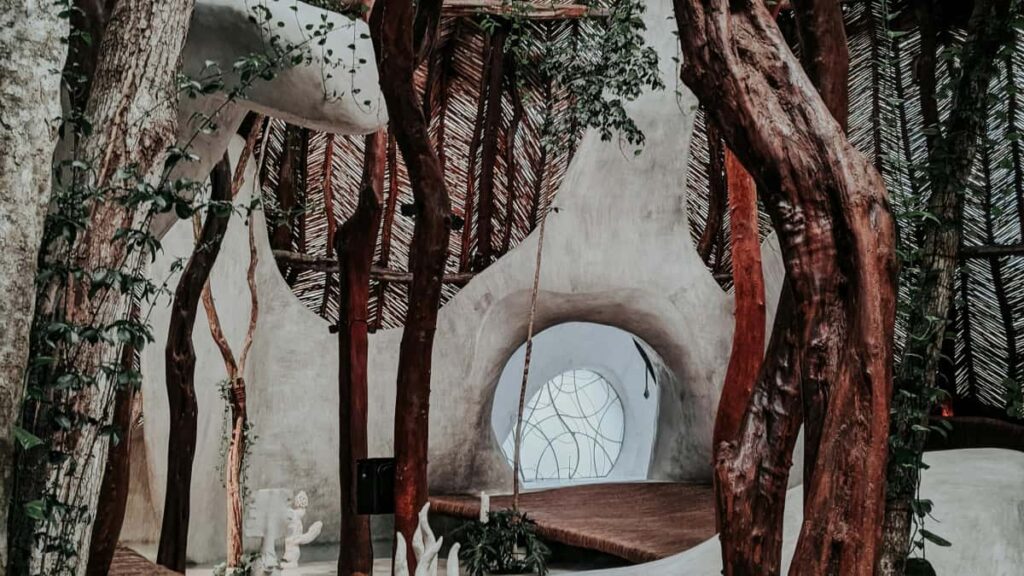 Kaytannon opas suomalaisbrandeille: mista loytaa Dominikaanisen tasavallan Clubhousekreatorit, miten lahestya niita limiteddroppeihin ja mita riskeja huomioida.