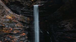 Kaytannollinen opas suomalaisille mainostajille: miten loytaa ja valita Shopeeluojia Indonesiassa, kasvattaa brandiluottamusta ja hyodyntaa livekauppaa 2026olosuhteissa.