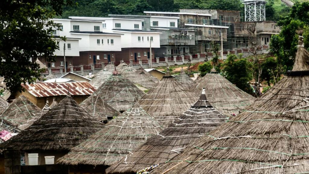 Kaytannon opas suomalaisille mainostajille: miten loytaa, arvioida ja aktivoida Kenian Snapchatluojia uuden kappaleen promoon stepbystep, riskit ja parhaat taktiikat.